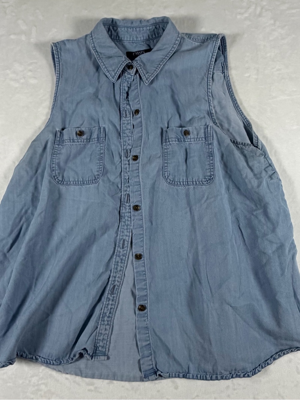 Chaps Light Blue Sleeveless Button-Down Shirt